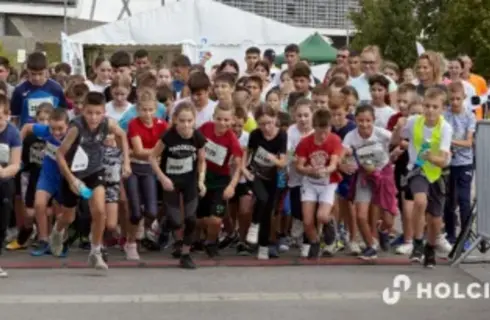 Jubileumi „Együtt Gyermekeinkért” jótékonysági futóverseny – Idén új, 21 km-es távval!